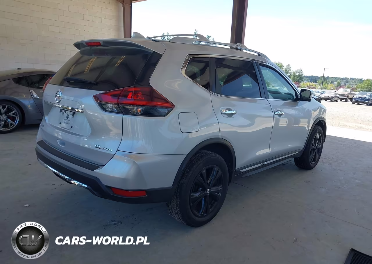 2018 Nissan Rogue Sl VIN:5N1AT2MV9JC802233 - 4