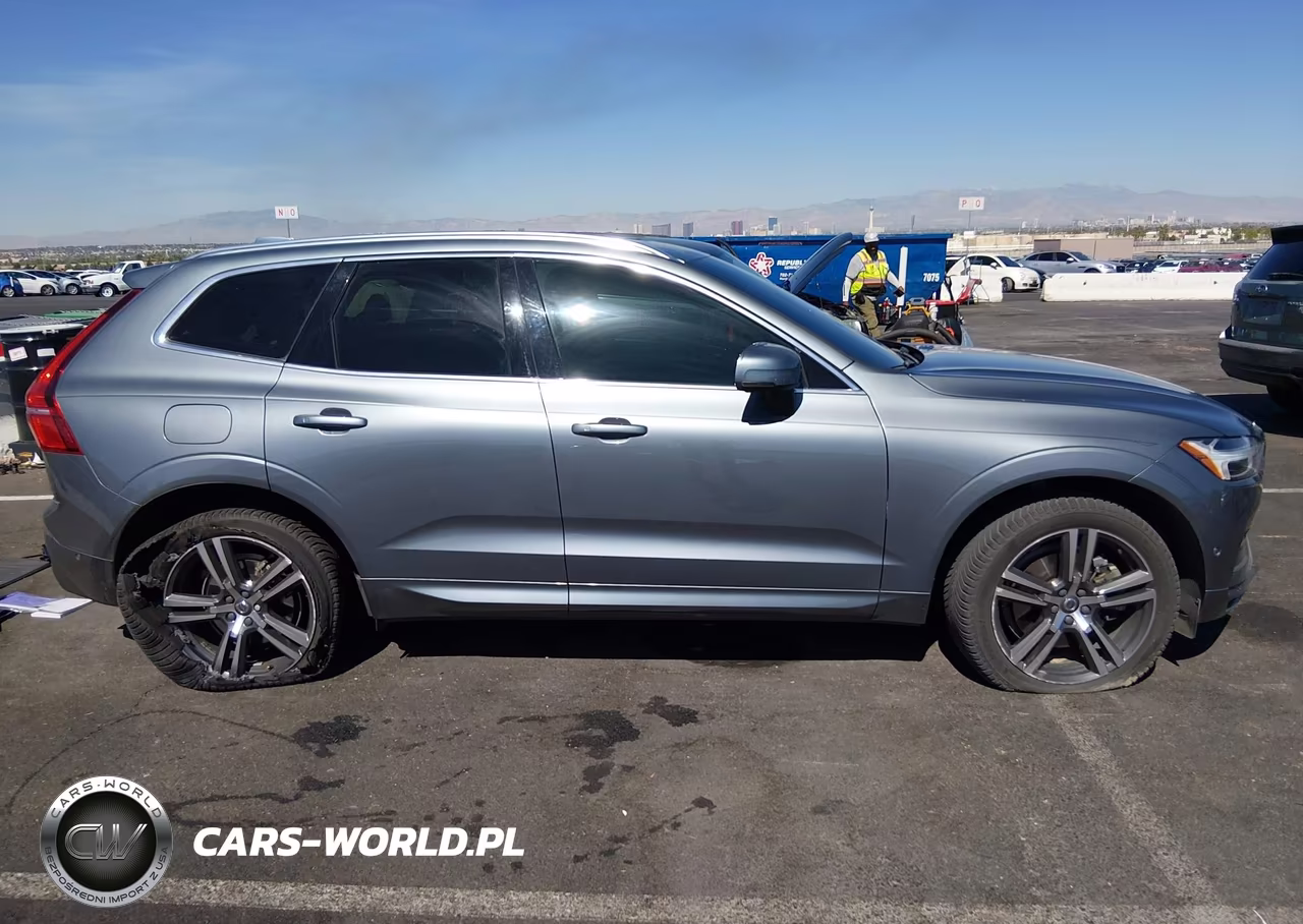 2018 Volvo Xc60 T6 Momentum VIN:LYVA22RK5JB118290 - 13