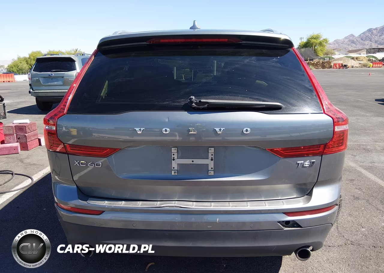 2018 Volvo Xc60 T6 Momentum VIN:LYVA22RK5JB118290 - 16