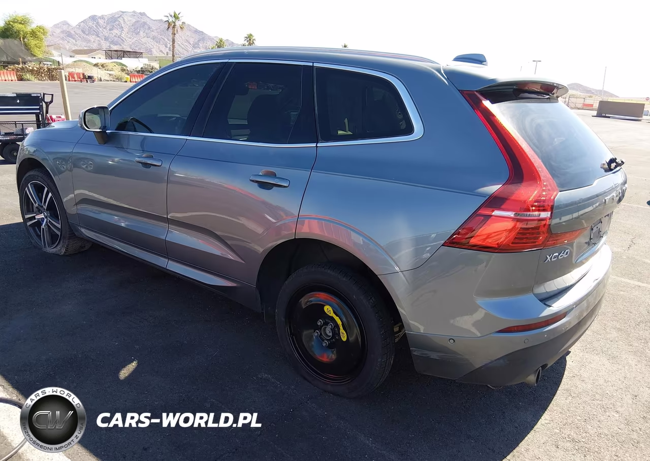 2018 Volvo Xc60 T6 Momentum VIN:LYVA22RK5JB118290 - 3