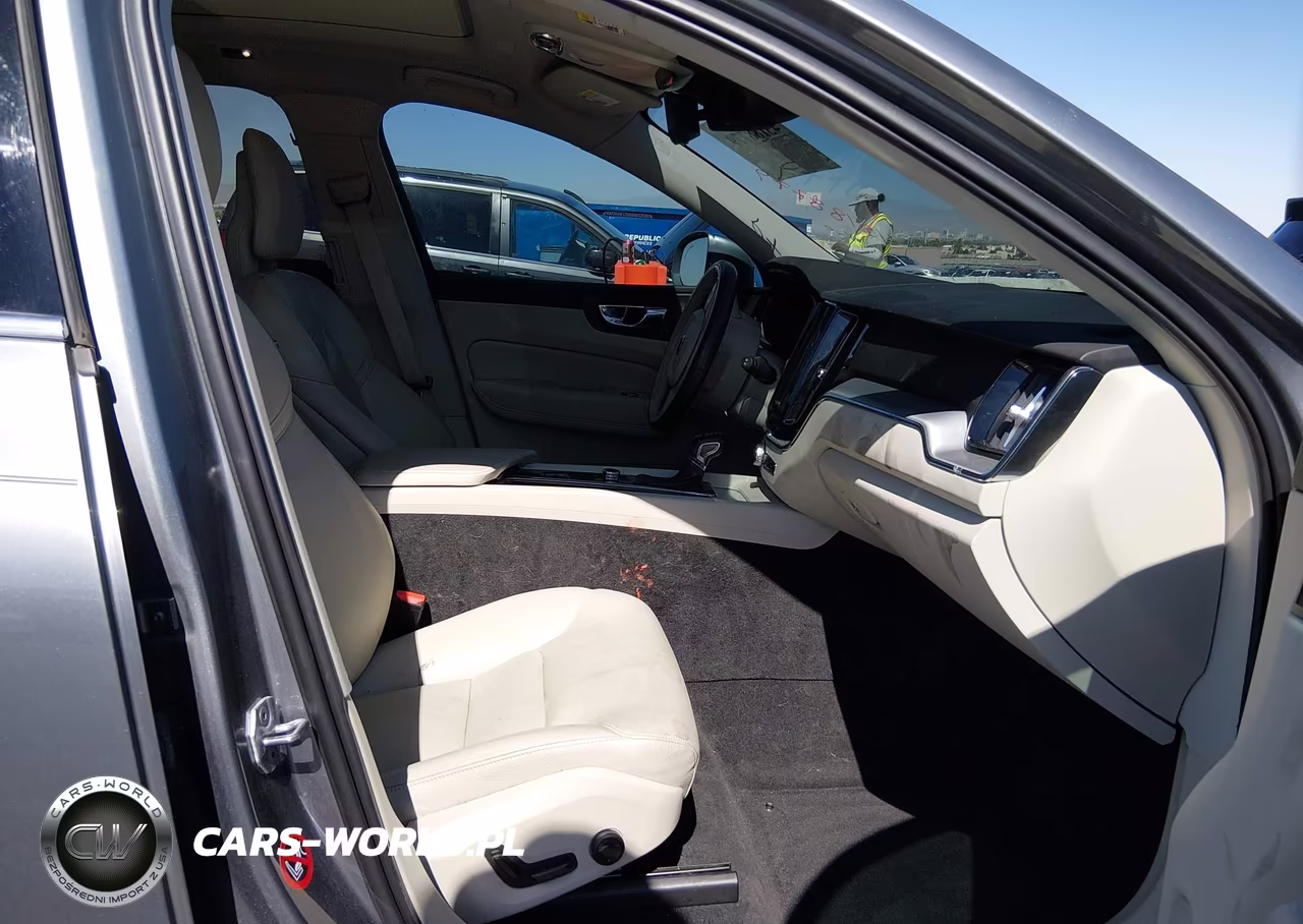 2018 Volvo Xc60 T6 Momentum VIN:LYVA22RK5JB118290 - 5