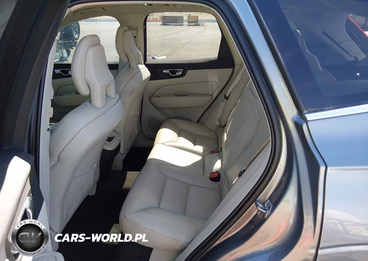 2018 Volvo Xc60 T6 Momentum VIN:LYVA22RK5JB118290 - 8