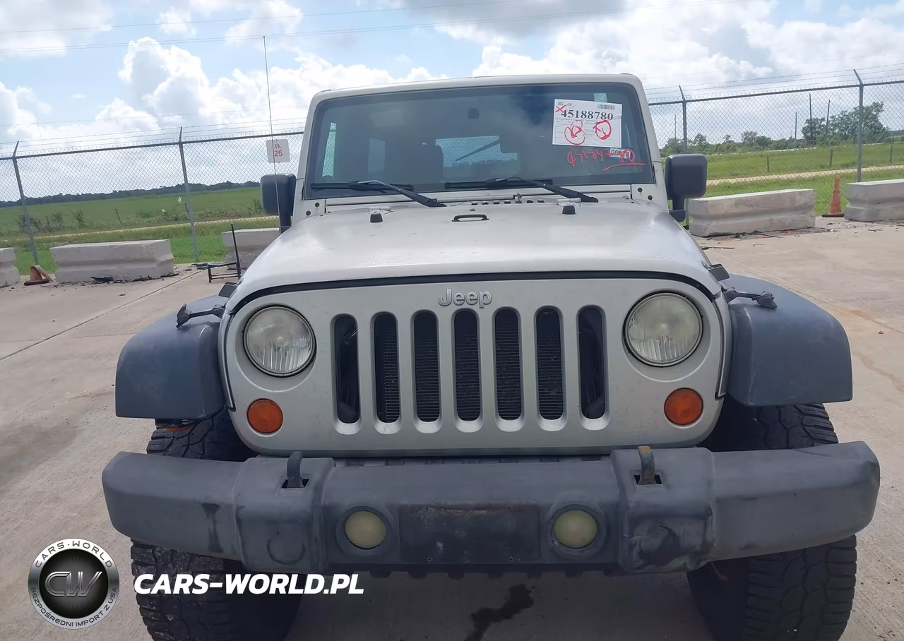 2007 Jeep Wrangler Unlimited X VIN:1J4GB39147L108808 - 12