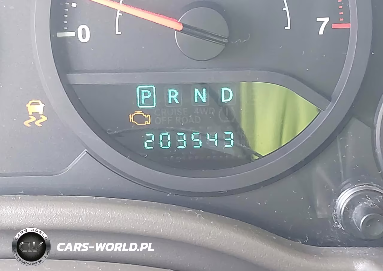 2007 Jeep Wrangler Unlimited X VIN:1J4GB39147L108808 - 15