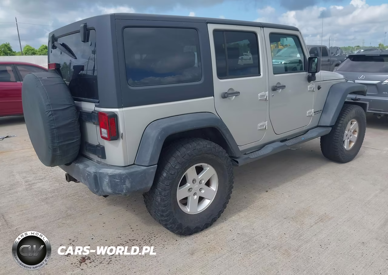 2007 Jeep Wrangler Unlimited X VIN:1J4GB39147L108808 - 4