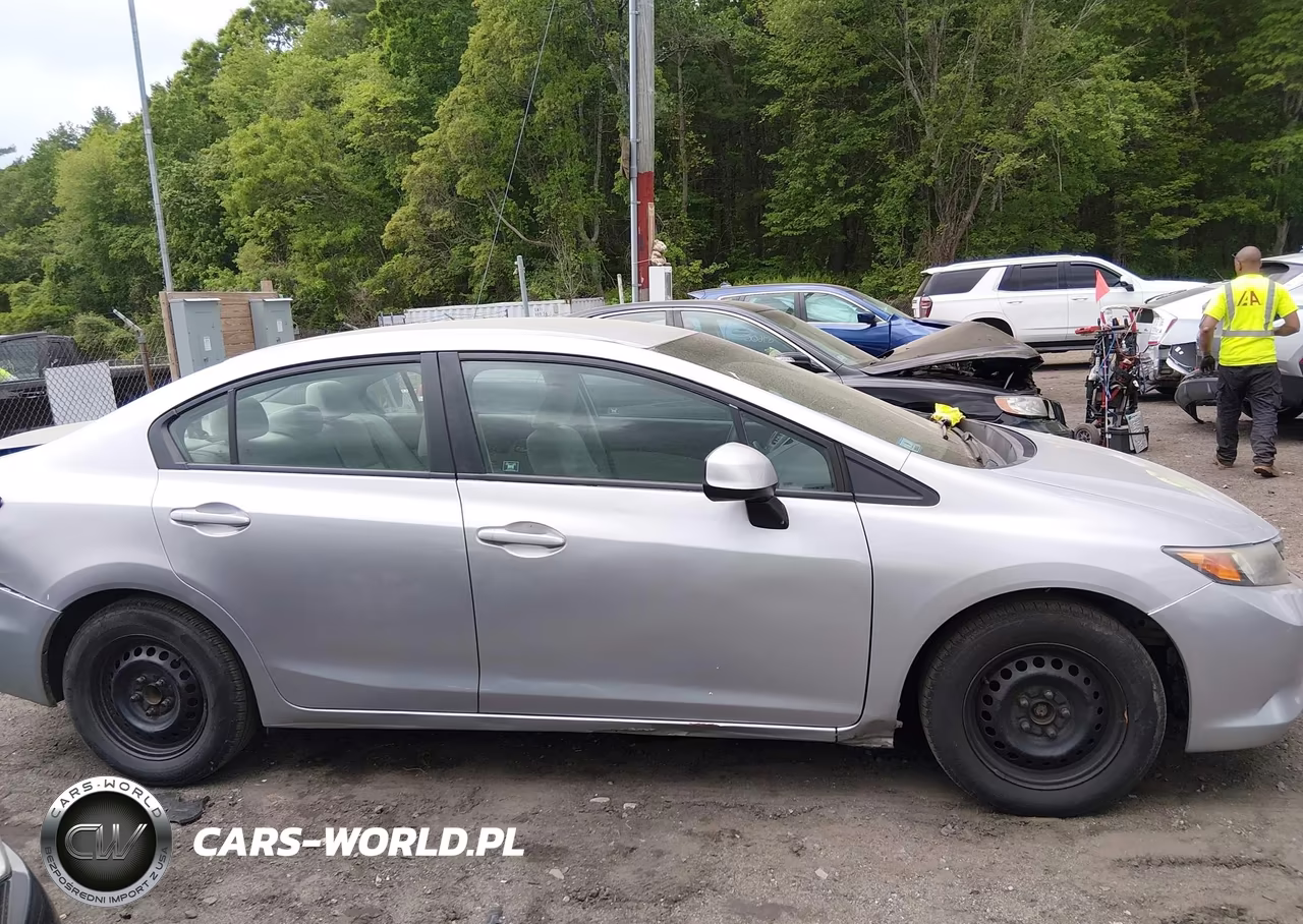 2012 Honda Civic Lx VIN:2HGFB2F58CH557887 - 13