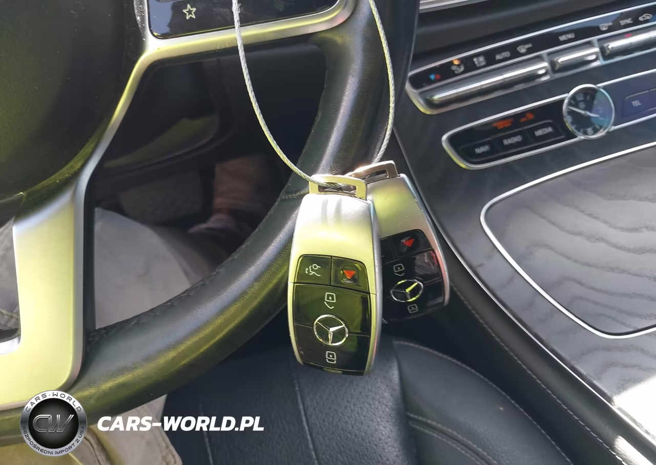 2020 Mercedes-Benz E 350 VIN:W1KZF8DB4LA761313 - 11