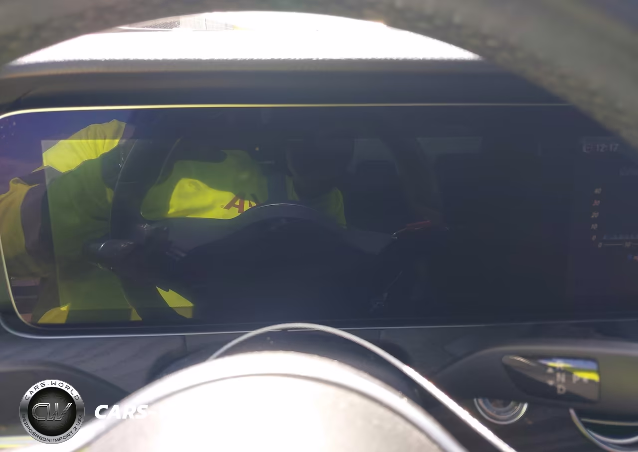 2020 Mercedes-Benz E 350 VIN:W1KZF8DB4LA761313 - 15