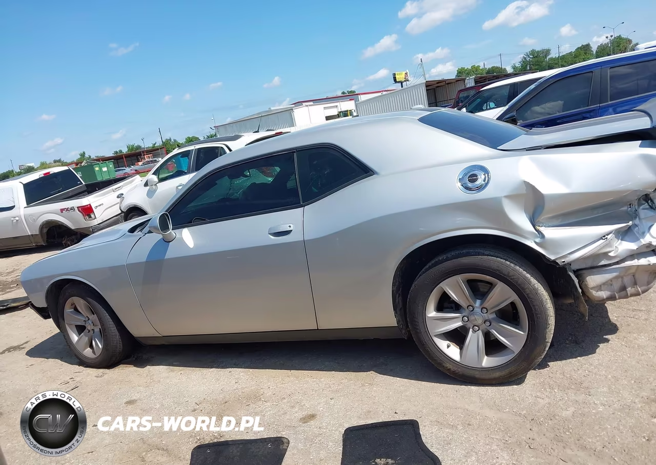 2023 Dodge Challenger Sxt VIN:2C3CDZAGXPH578117 - 14