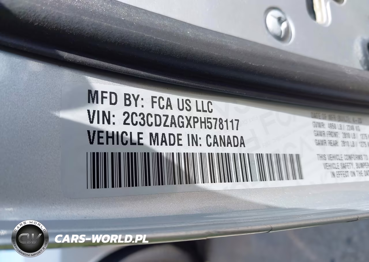 2023 Dodge Challenger Sxt VIN:2C3CDZAGXPH578117 - 9