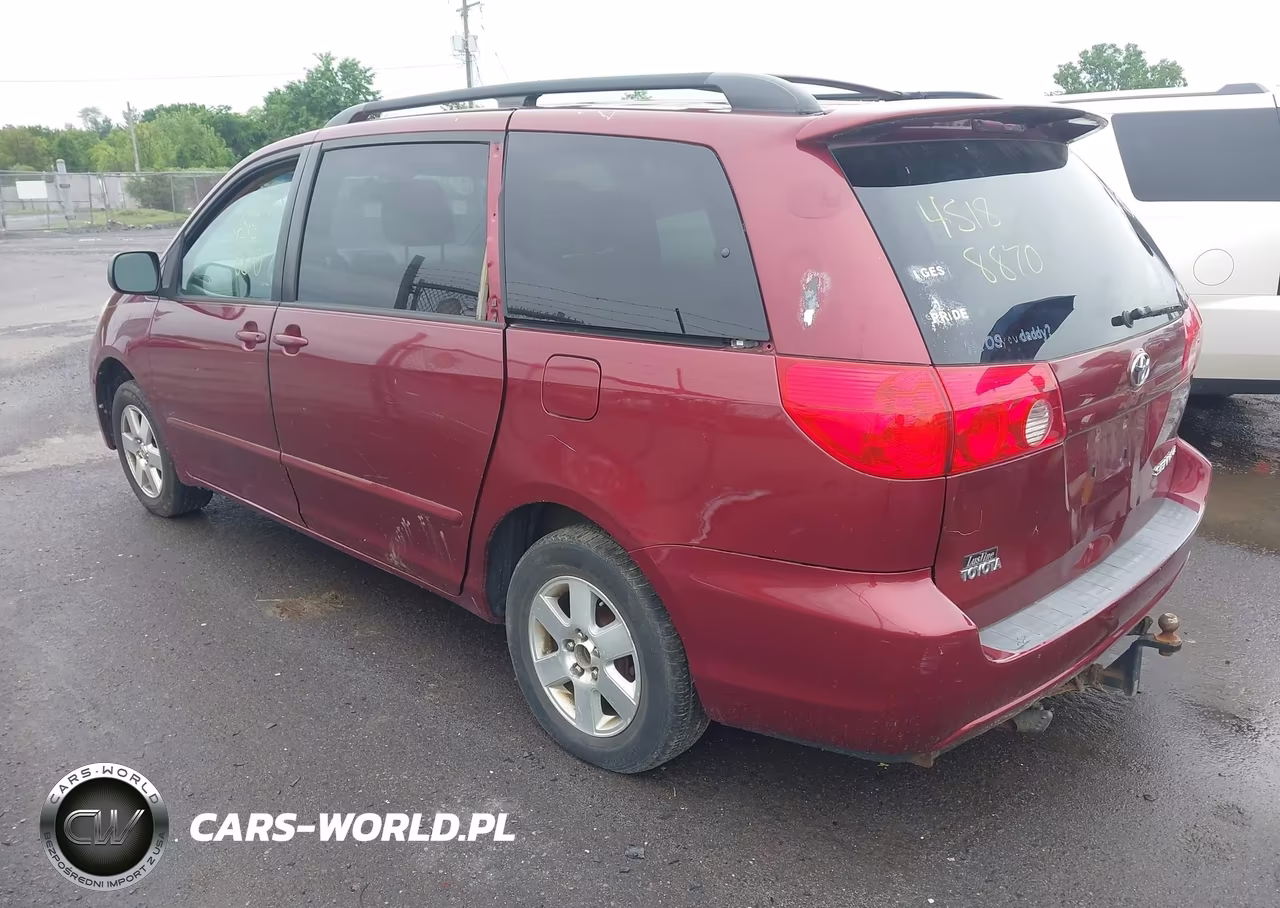 2010 Toyota Sienna Le VIN:5TDKK4CC3AS290717 - 3