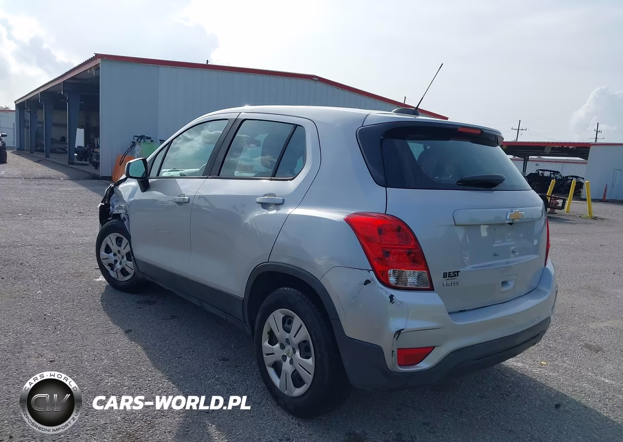 2019 Chevrolet Trax Ls VIN:3GNCJKSB4KL161260 - 3
