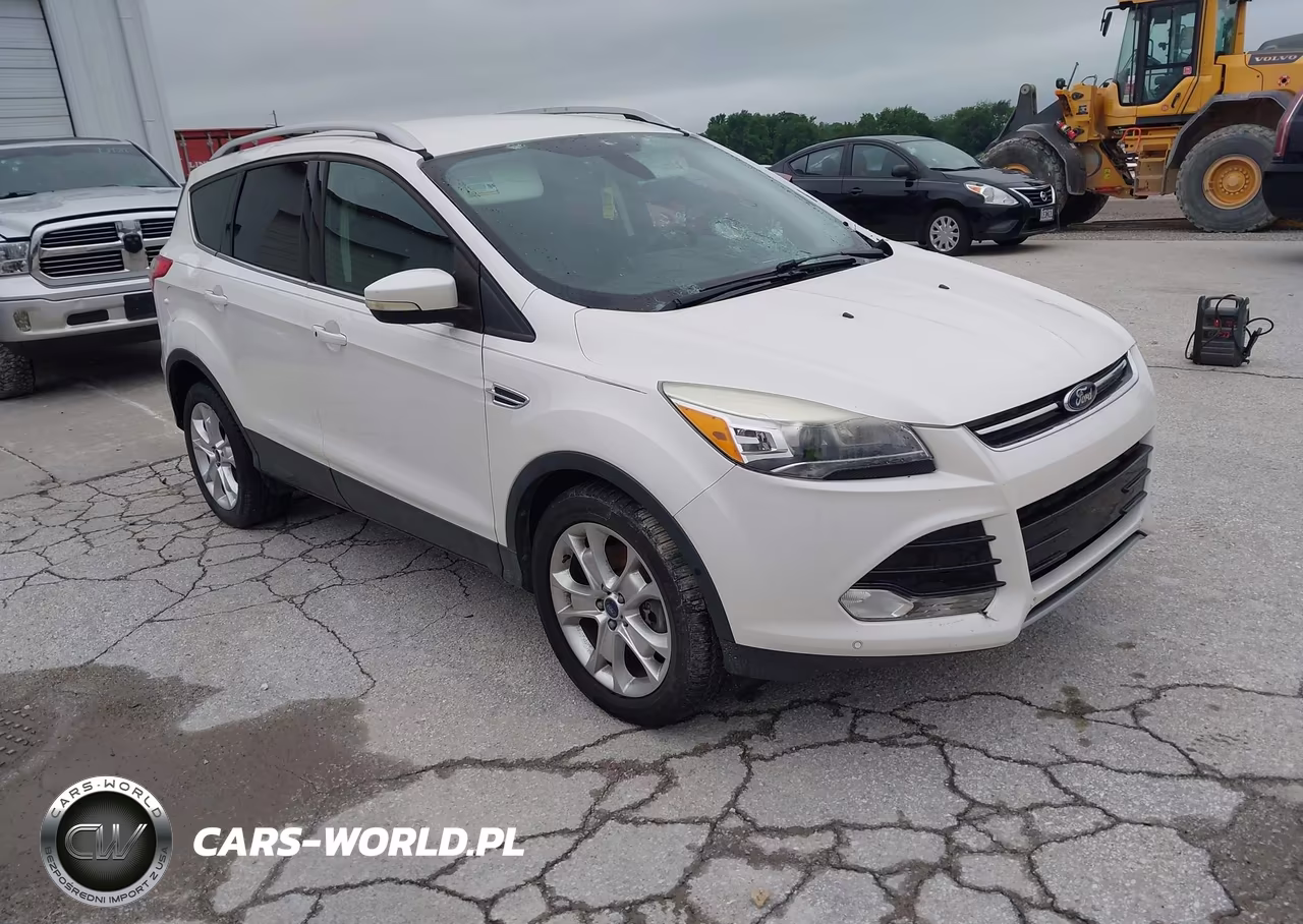 2014 Ford Escape Titanium – zdjęcie 1 z 11