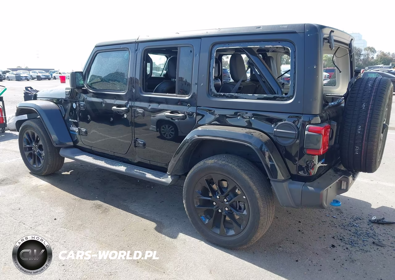 2023 Jeep Wrangler 4Xe Sahara 4X4 VIN:1C4JJXP69PW691072 - 3