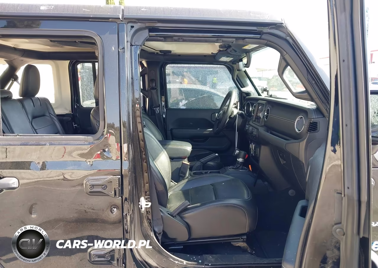 2023 Jeep Wrangler 4Xe Sahara 4X4 VIN:1C4JJXP69PW691072 - 5