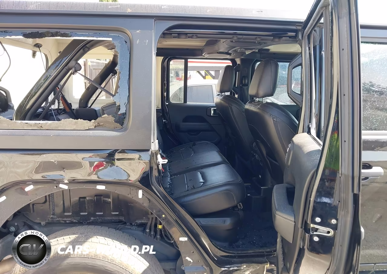2023 Jeep Wrangler 4Xe Sahara 4X4 VIN:1C4JJXP69PW691072 - 8