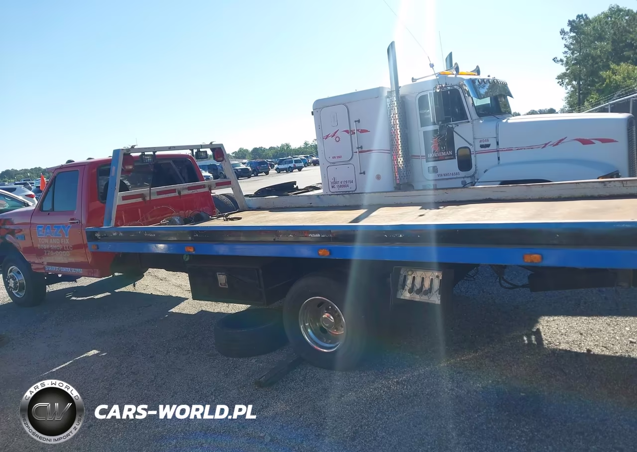 1992 Ford Flatbed Tow Truck VIN:2FDLF47M4NCA09145 - 13