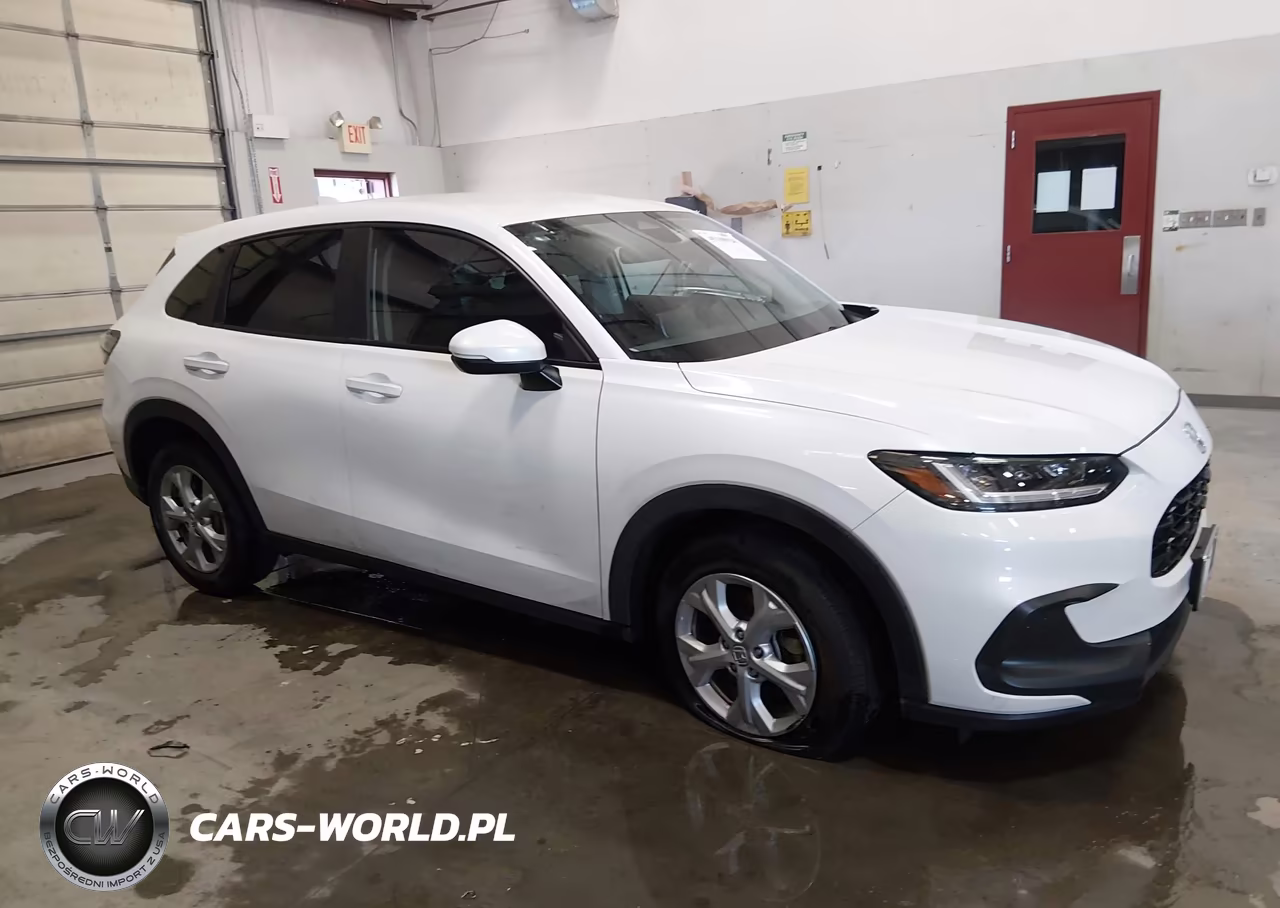 2025 Honda Hr-V 2Wd Lx VIN:3CZRZ1H38SM741802 - 14