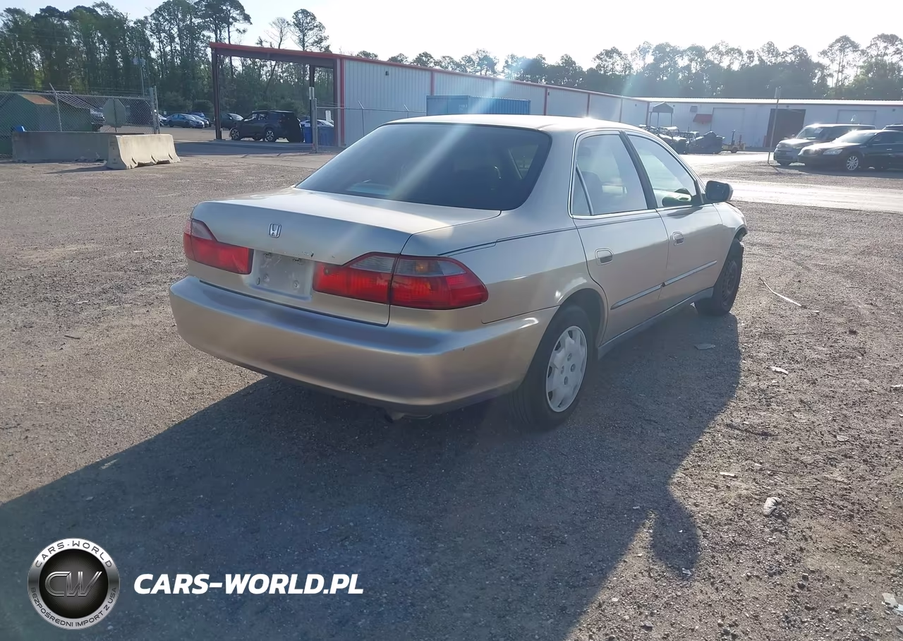 2000 Honda Accord 2.3 Lx VIN:1HGCG5649YA146808 - 4