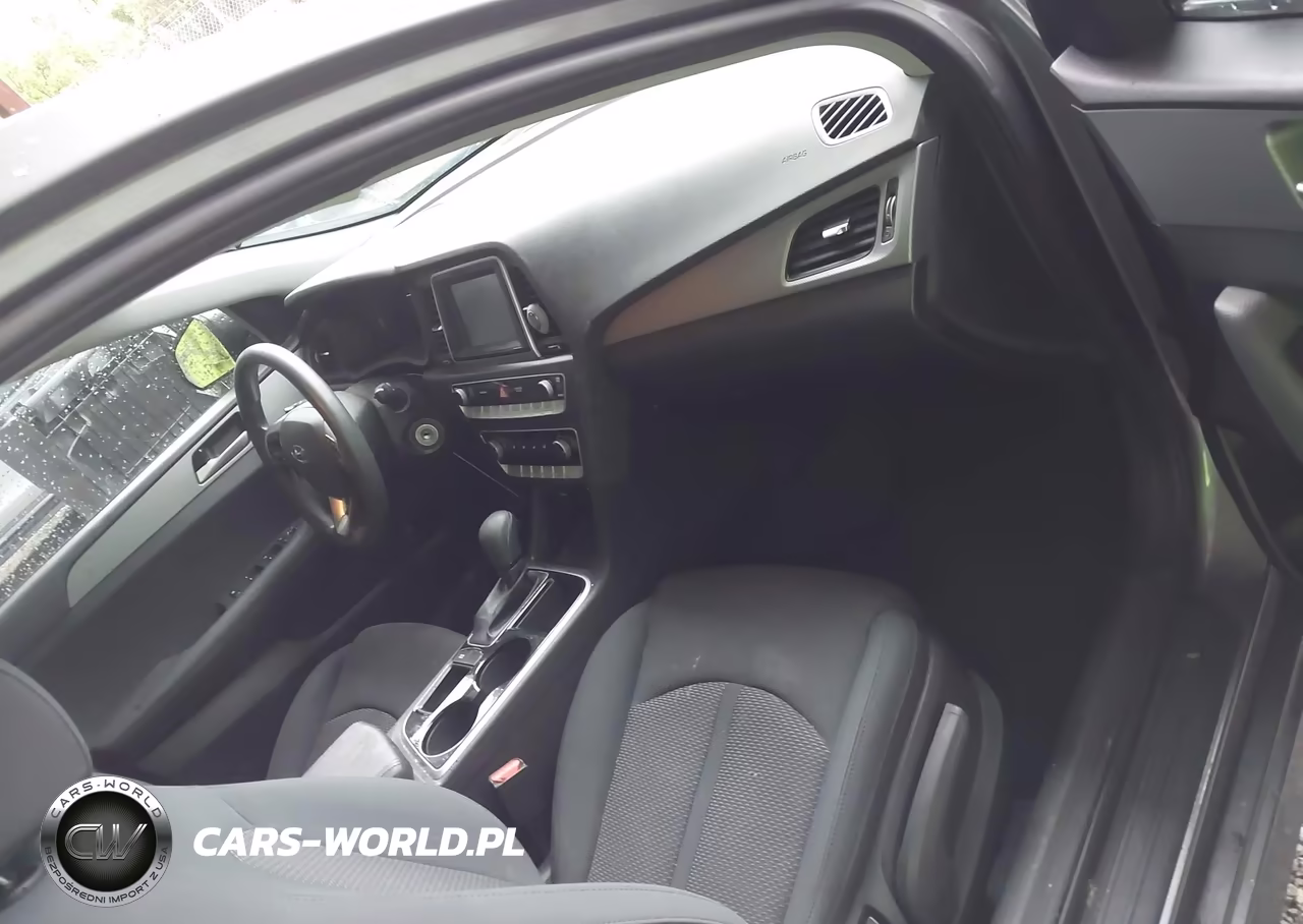 2019 Hyundai Sonata Se VIN:5NPE24AF6KH750762 - 5