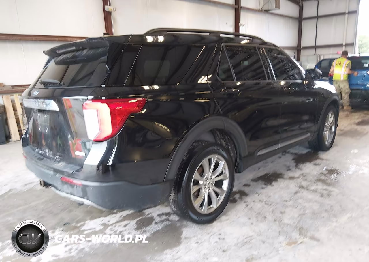 2020 Ford Explorer Xlt VIN:1FMSK8DH8LGC42088 - 4