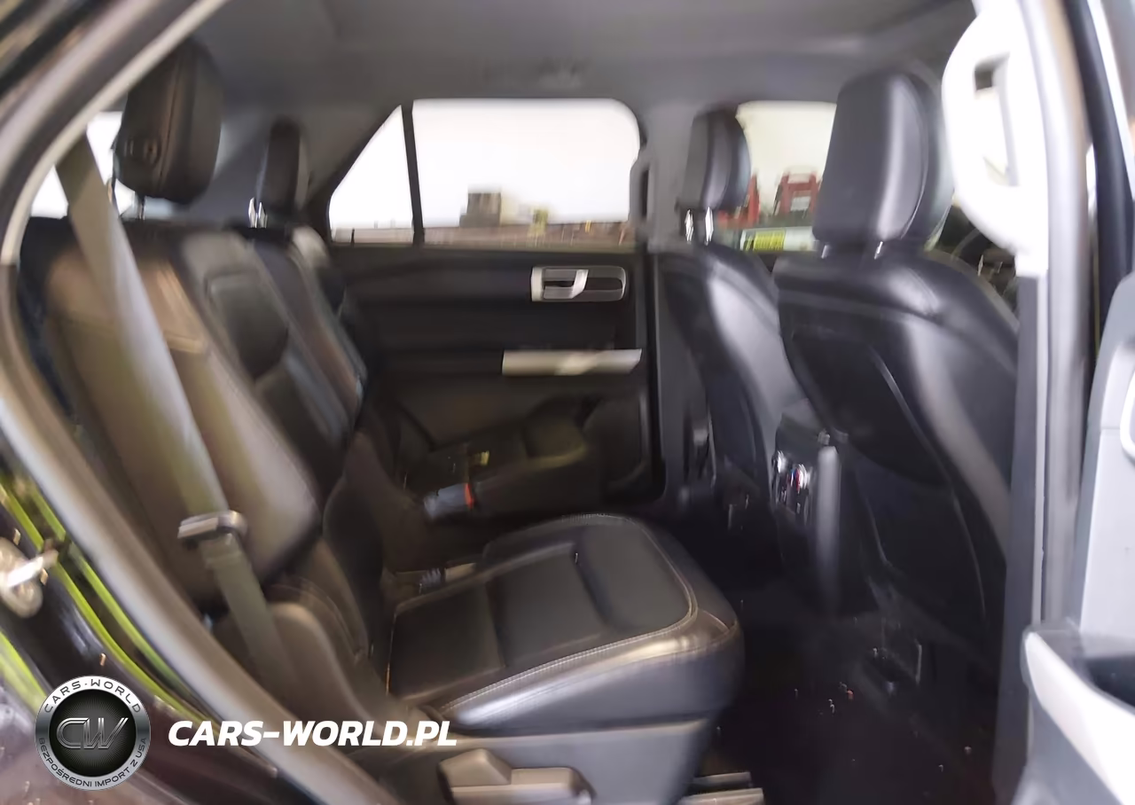 2020 Ford Explorer Xlt VIN:1FMSK8DH8LGC42088 - 8