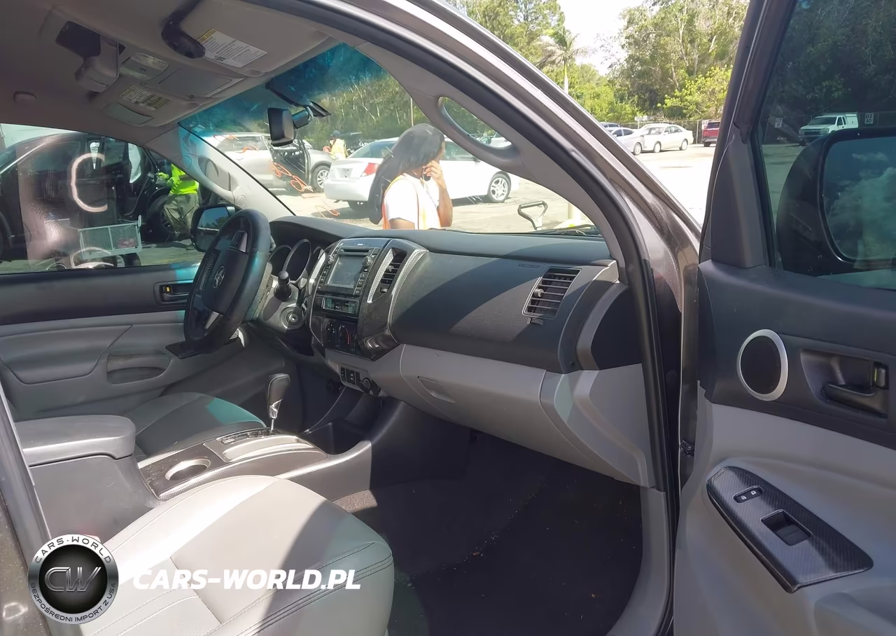 2013 Toyota Tacoma Base V6 VIN:3TMLU4EN8DM130916 - 5