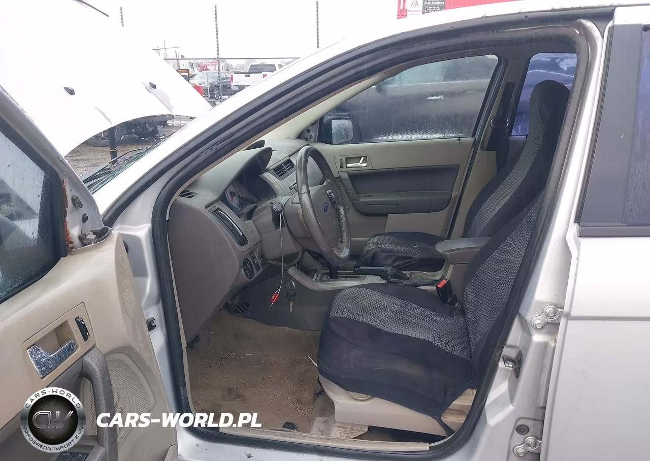 2008 Ford Focus Se-Ses VIN:1FAHP35NX8W128040 - 17