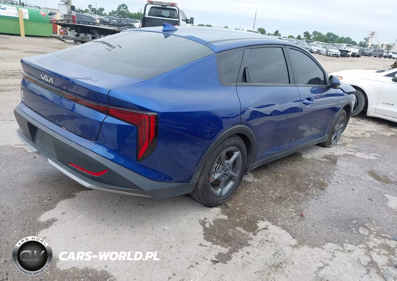 2025 Kia K4 Lxs VIN:3KPFT4DE0SE111365 - 4