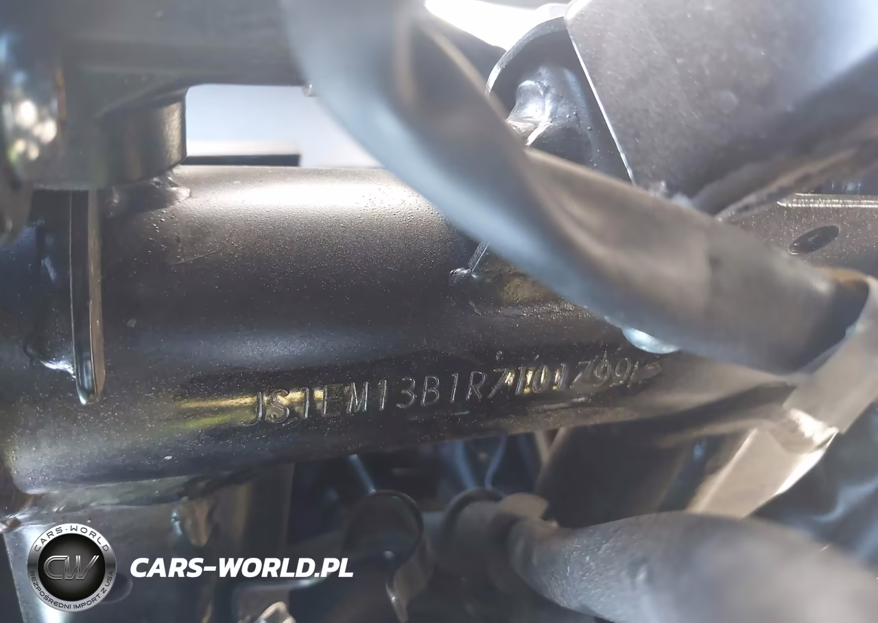 2024 Suzuki Gsx800 F VIN:JS1EM13B1R7101799 - 10