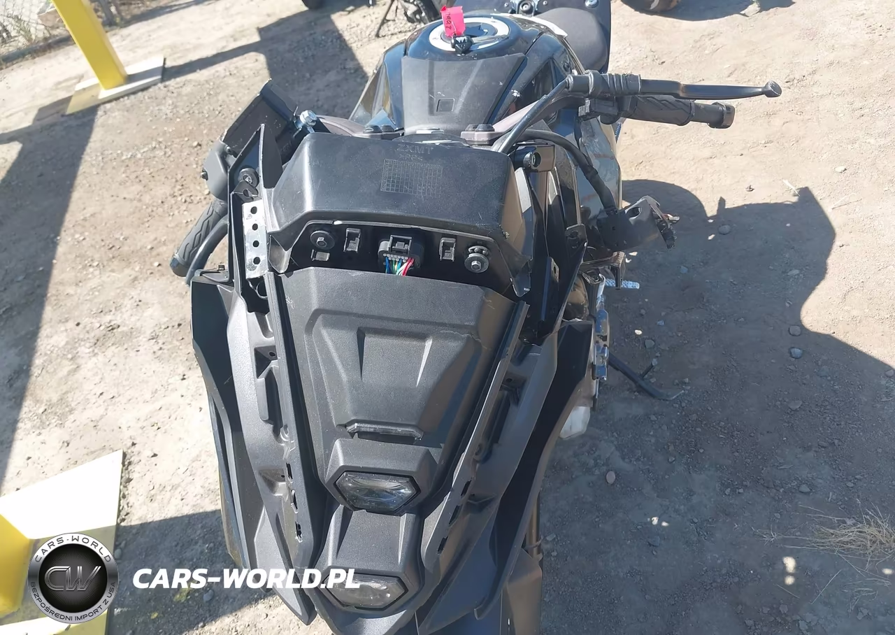 2024 Suzuki Gsx800 F VIN:JS1EM13B1R7101799 - 16