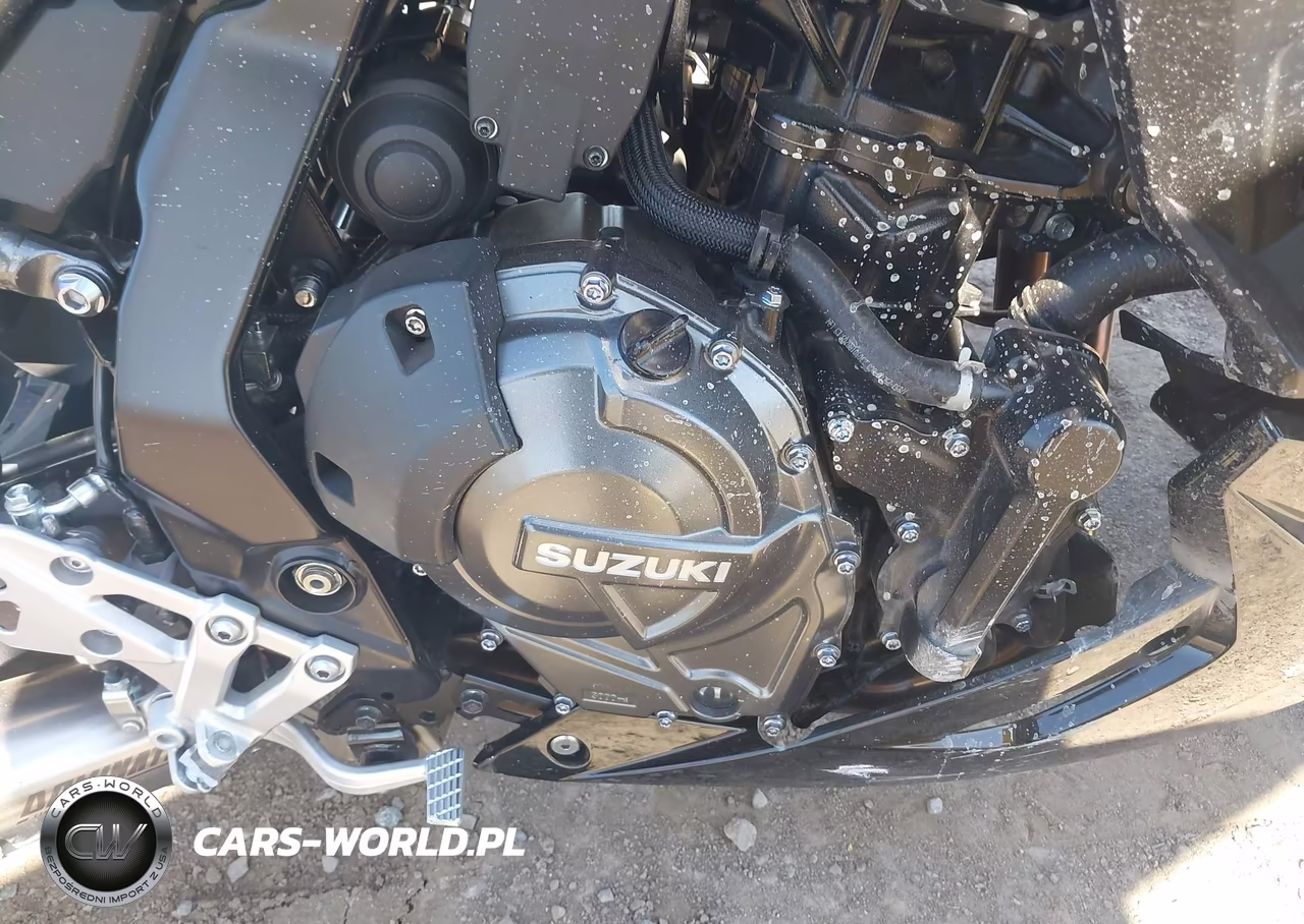2024 Suzuki Gsx800 F VIN:JS1EM13B1R7101799 - 8