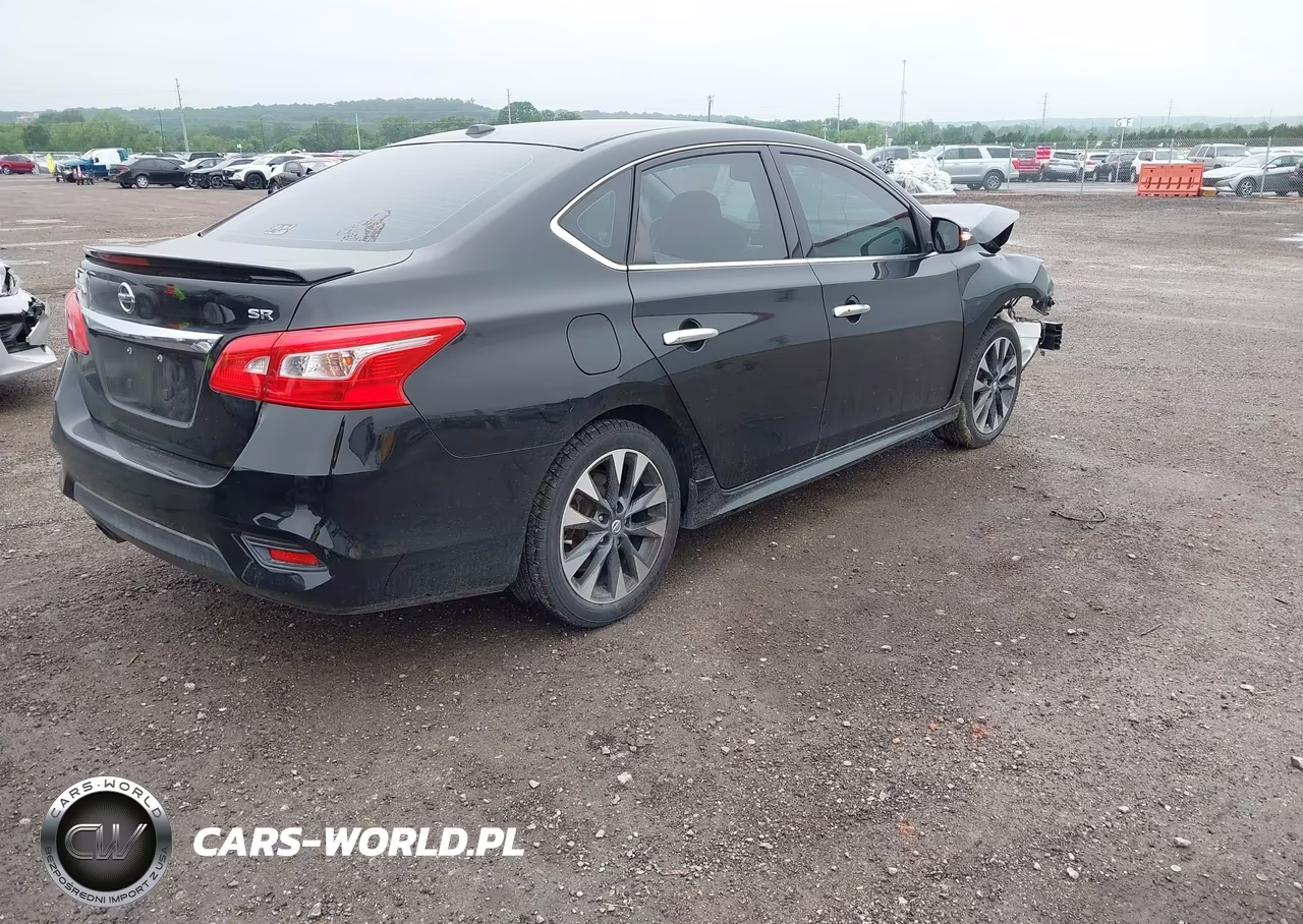 2016 Nissan Sentra Sr VIN:3N1AB7AP4GY208405 - 4
