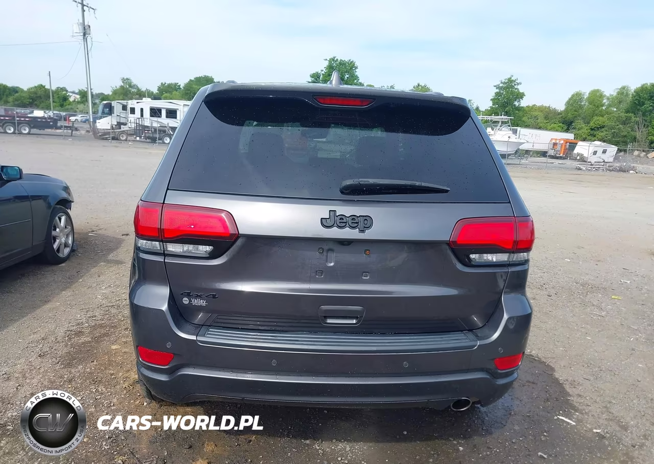 2020 Jeep Grand Cherokee Altitude 4X4 VIN:1C4RJFAG8LC420840 - 16
