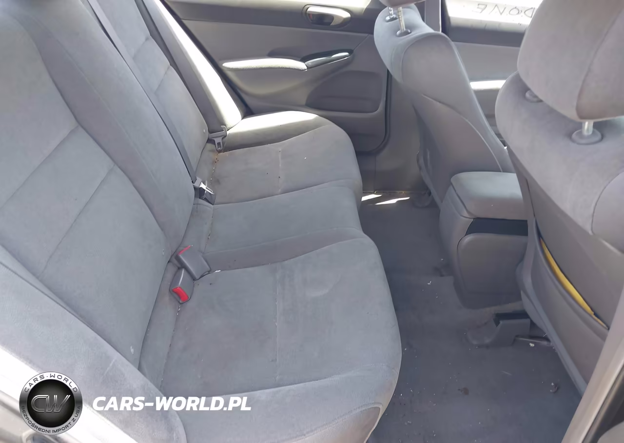2007 Honda Civic Lx VIN:2HGFA16537H305841 - 8