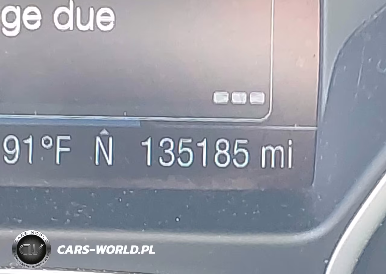 2012 Ford Focus Titanium VIN:1FAHP3N24CL366238 - 15