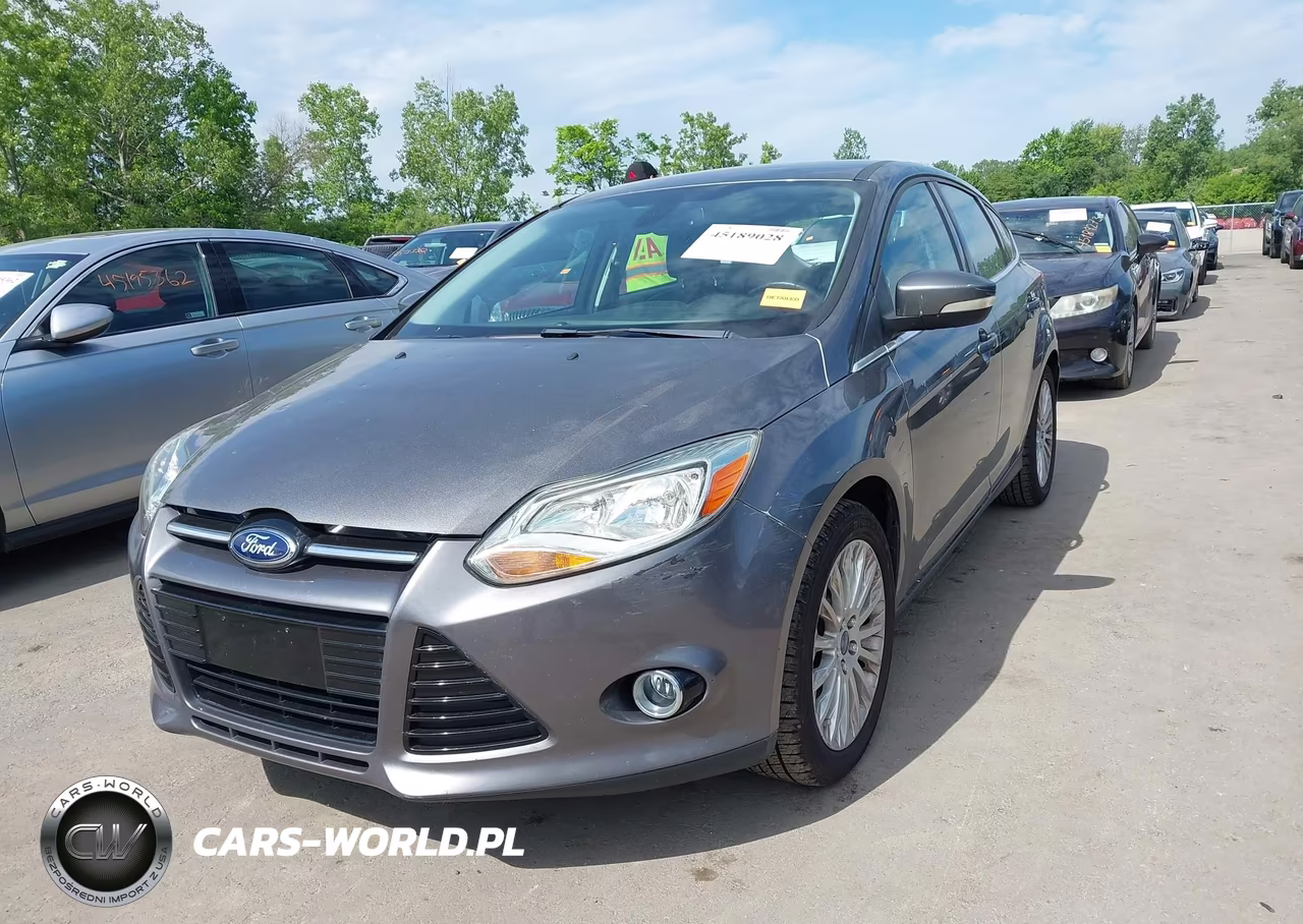 2012 Ford Focus Titanium VIN:1FAHP3N24CL366238 - 2