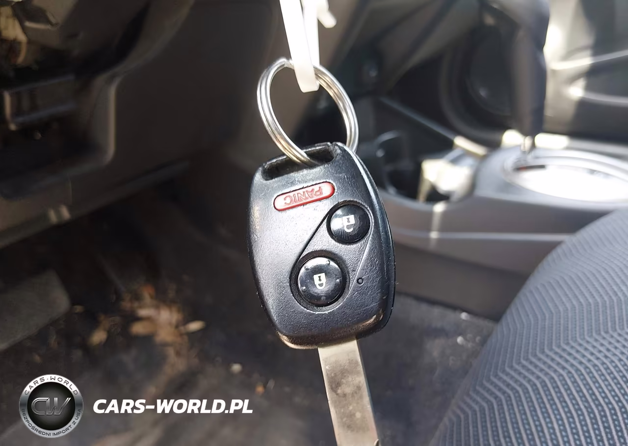2010 Honda Fit Sport VIN:JHMGE8H66AS002458 - 11