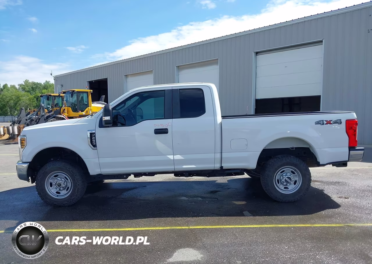 2018 Ford F-250 Xl VIN:1FT7X2B61JEC22185 - 14