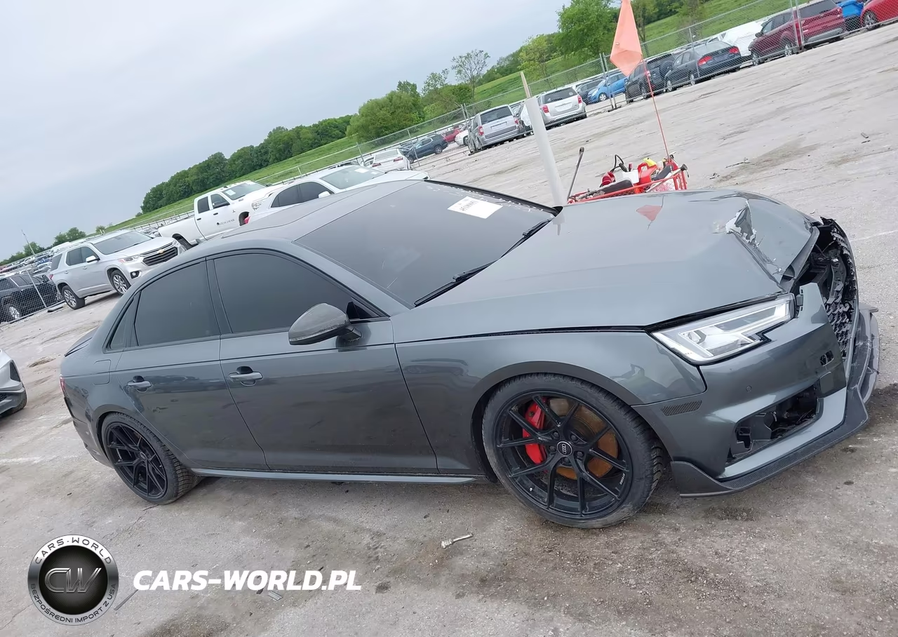2018 Audi S4 3.0T Premium Plus VIN:WAUC4AF47JA116757 - 14