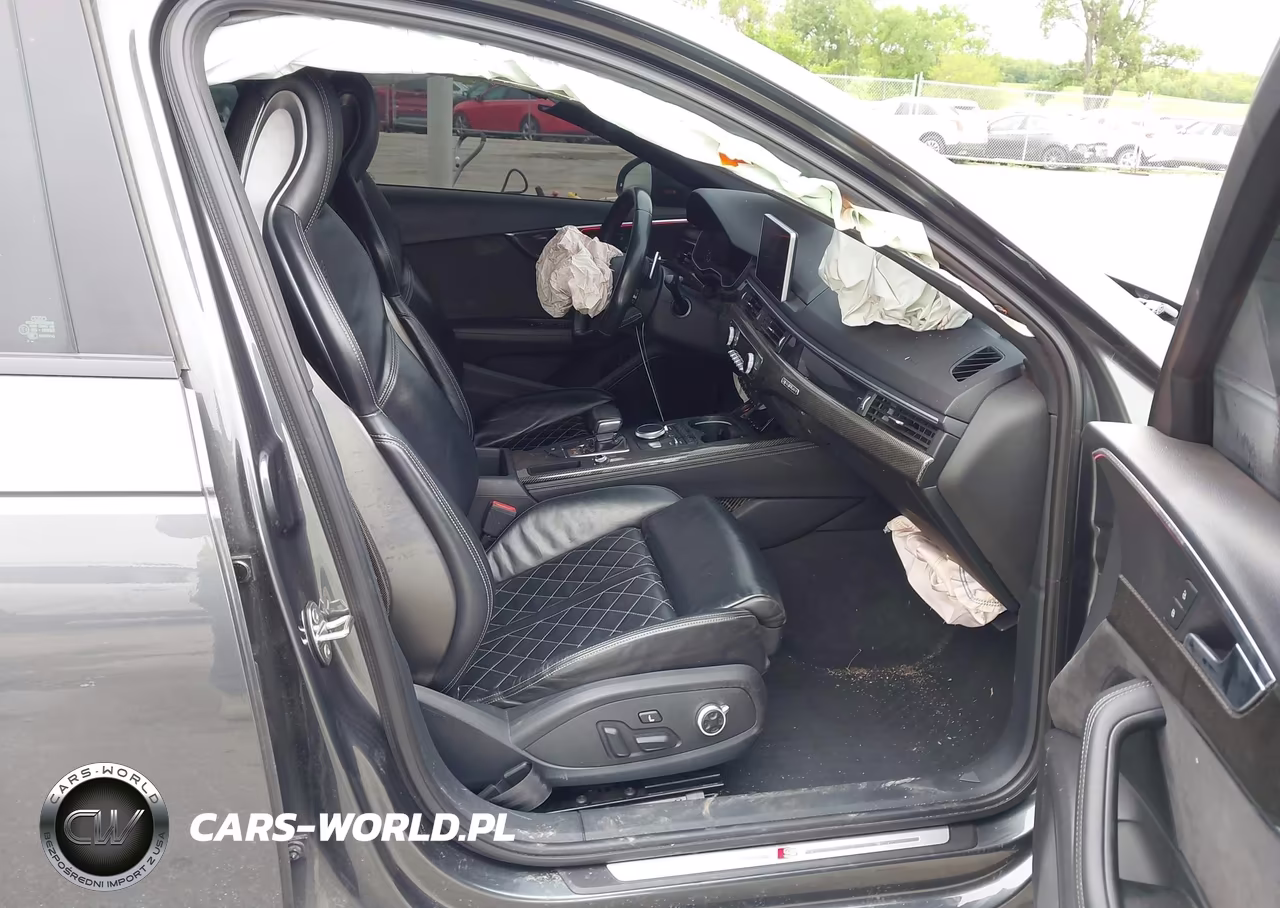 2018 Audi S4 3.0T Premium Plus VIN:WAUC4AF47JA116757 - 5