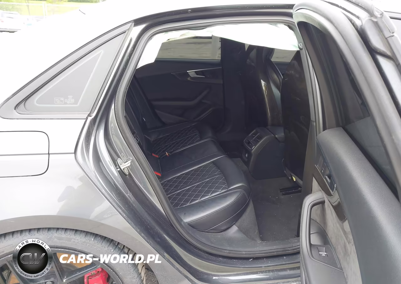 2018 Audi S4 3.0T Premium Plus VIN:WAUC4AF47JA116757 - 8