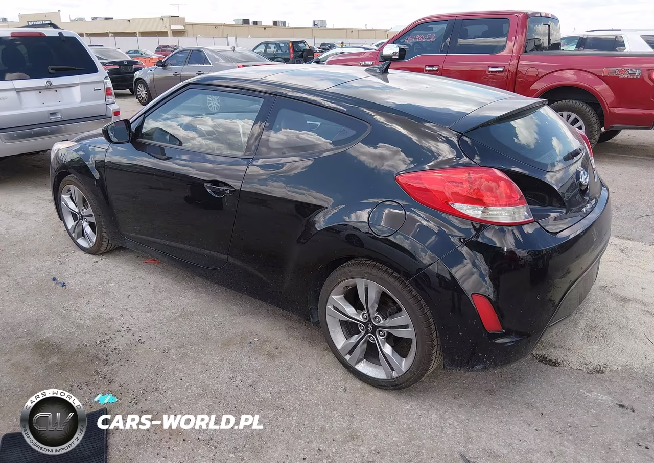 2012 Hyundai Veloster Base W-Red-Black VIN:KMHTC6AD8CU024404 - 3
