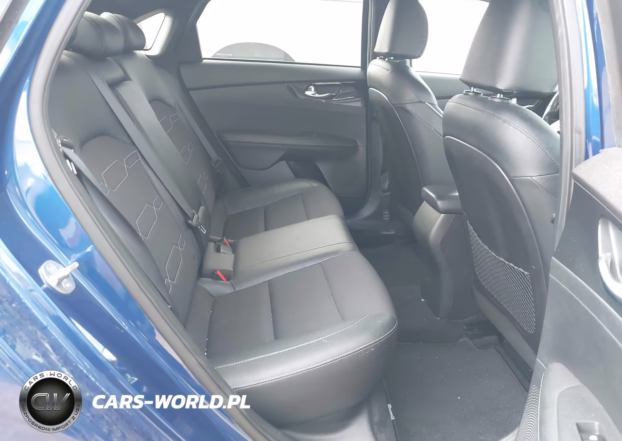 2021 Kia Forte Gt-Line VIN:3KPF34AD1ME305577 - 8
