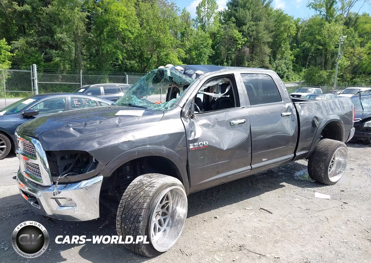 2015 Ram 3500 Laramie VIN:3C63R3EL8FG535645 - 2
