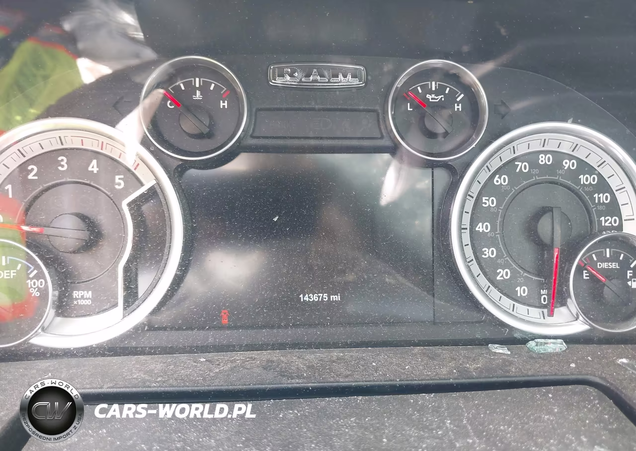 2015 Ram 3500 Laramie VIN:3C63R3EL8FG535645 - 6