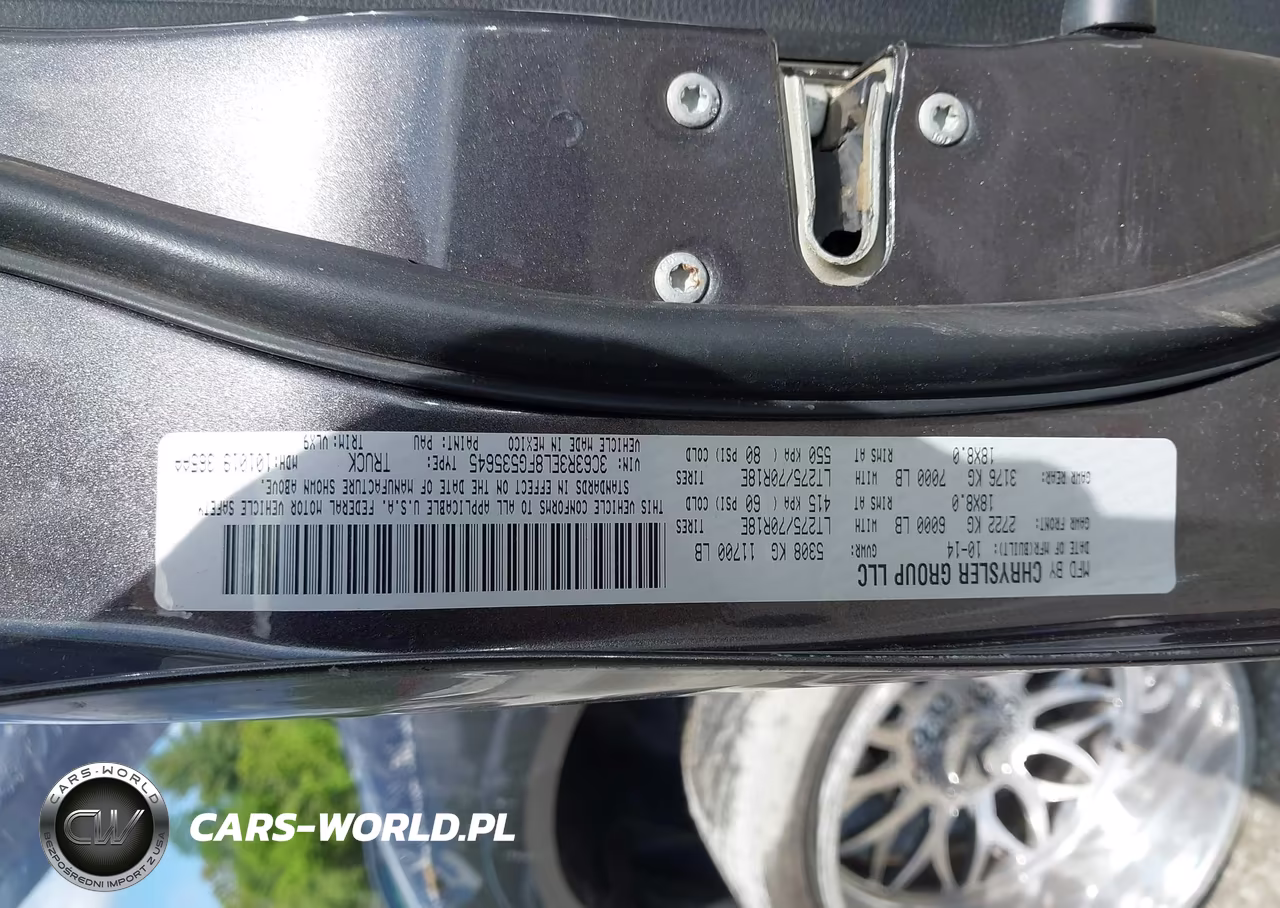 2015 Ram 3500 Laramie VIN:3C63R3EL8FG535645 - 9