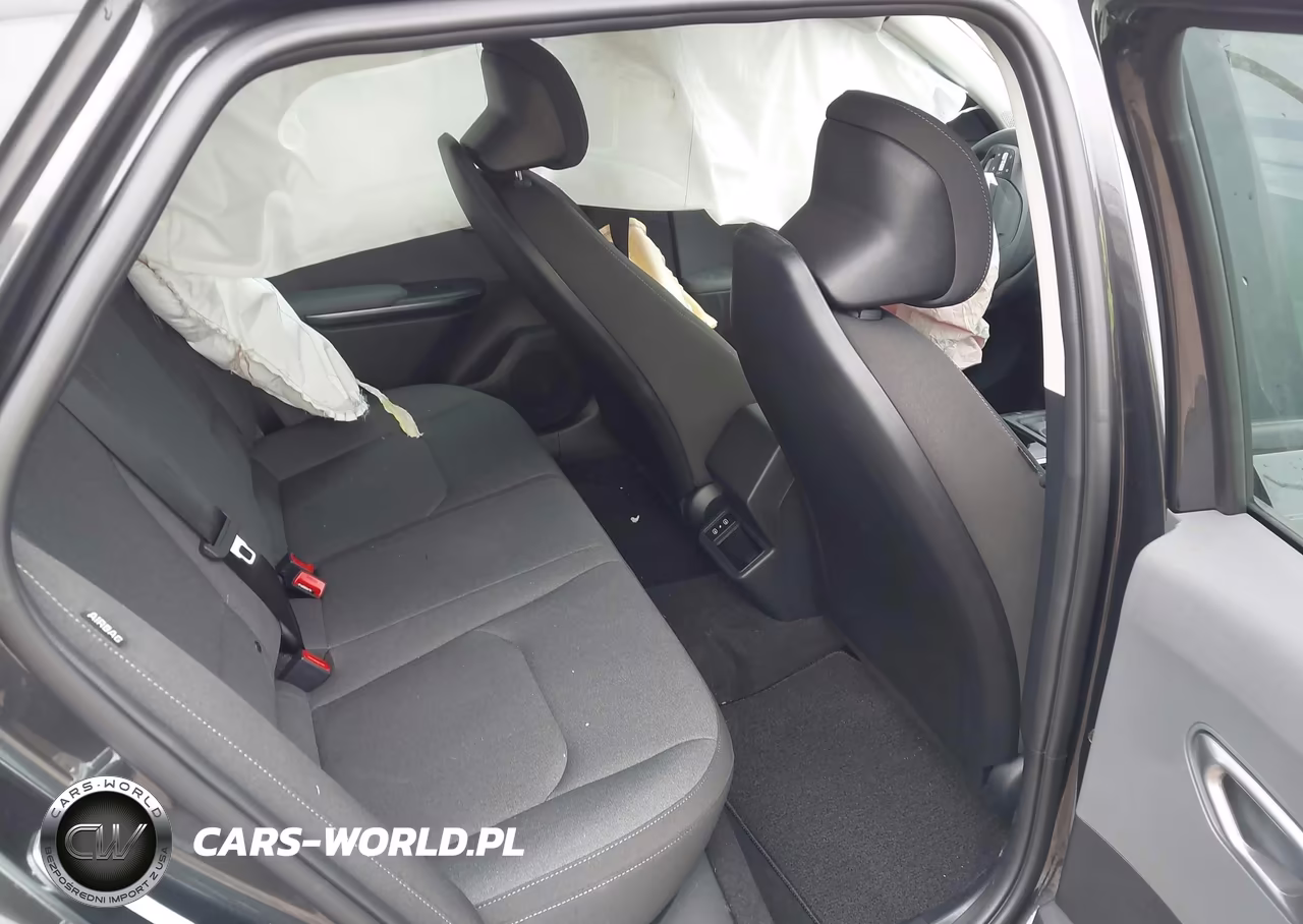 2025 Kia K4 Lxs VIN:3KPFT4DE6SE184692 - 8