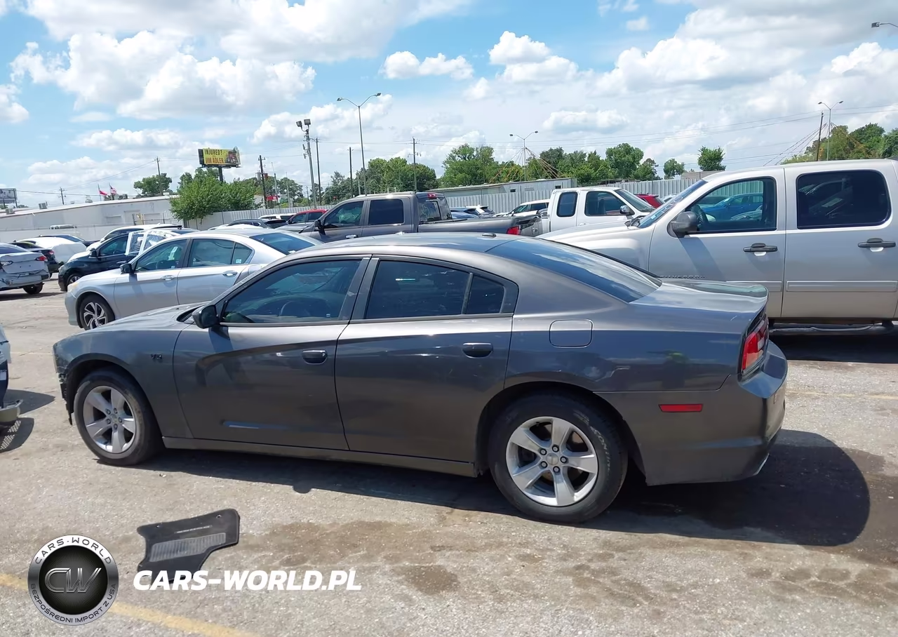 2013 Dodge Charger Se VIN:2C3CDXBG0DH555394 - 14