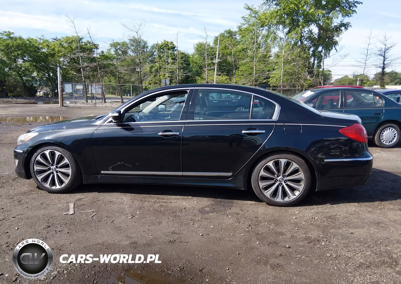 2013 Hyundai Genesis 5.0 R-Spec VIN:KMHGC4DH3DU241705 - 14